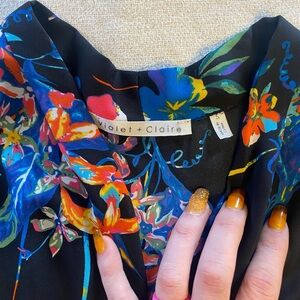 Violet & Claire Multicolor Floral Top